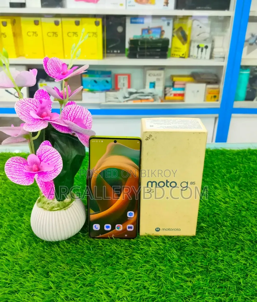Motorola Moto G85 128 GB Green