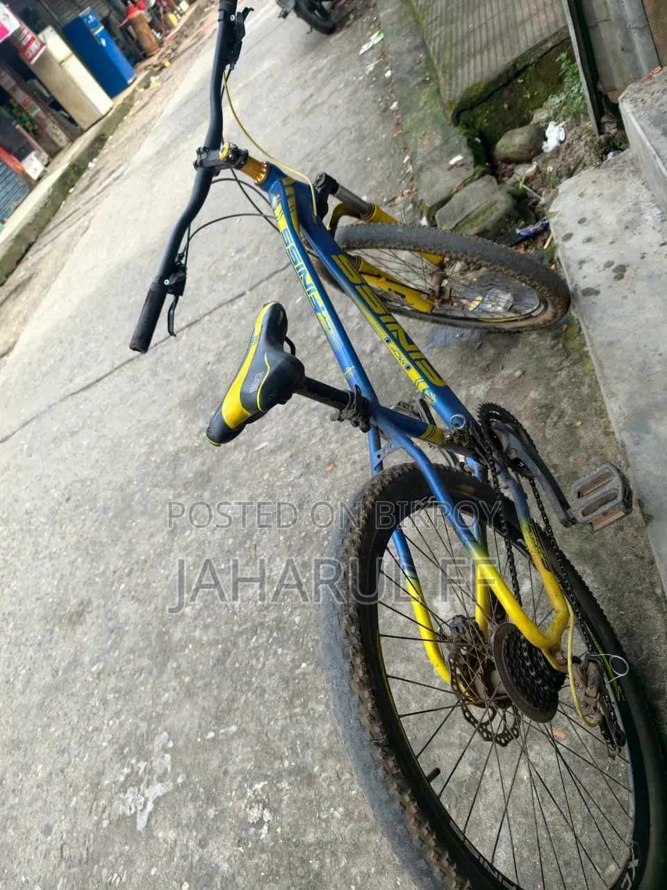 বিক্রয়ের জন্য সাইকেল