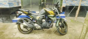 ইয়ামাহা এফজেড ২০১৬ সবুজ