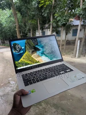 Laptop Asus VivoBook S15 S510UA 4GB Intel Core i3 HDD 1T