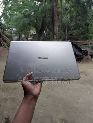 Laptop Asus VivoBook S15 S510UA 4GB Intel Core i3 HDD 1T