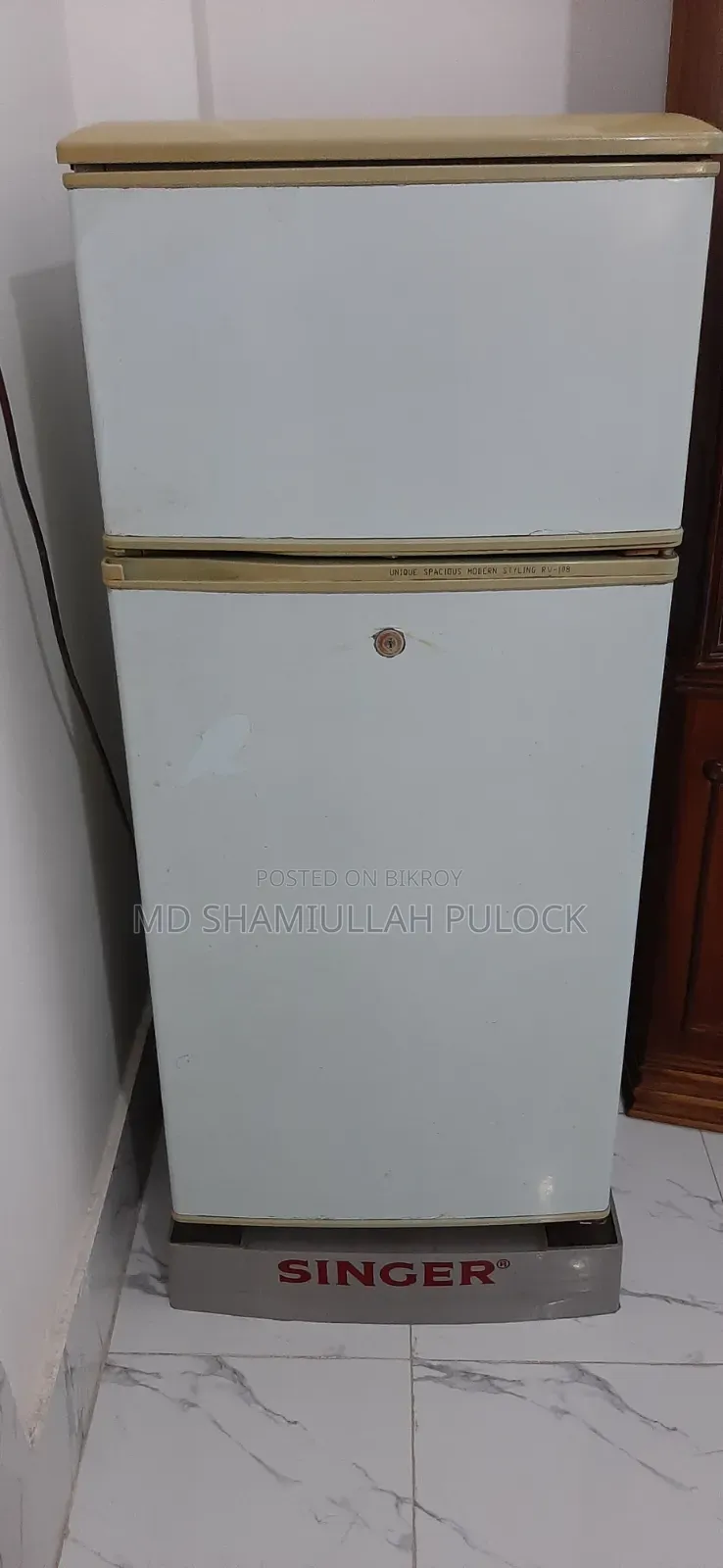 ব্যবহৃত সিঙ্গার রেফ্রিজারেটর ২৩০ লিটার
