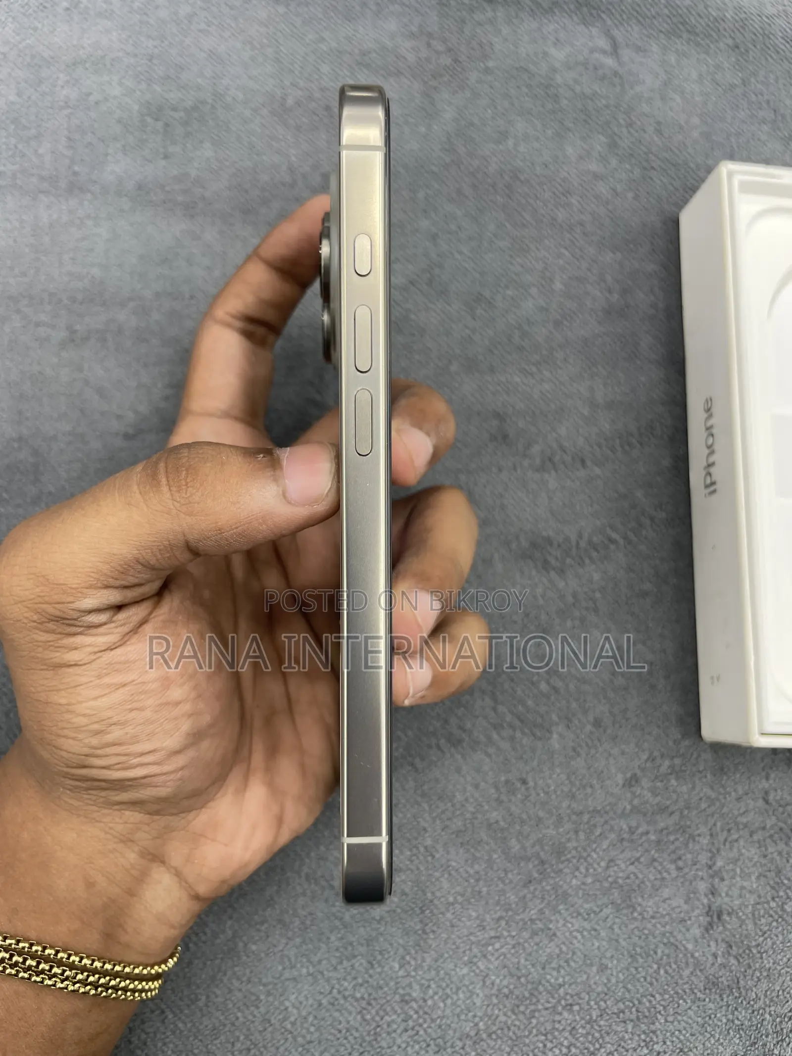 Apple iPhone 16 Pro 256 GB Gray