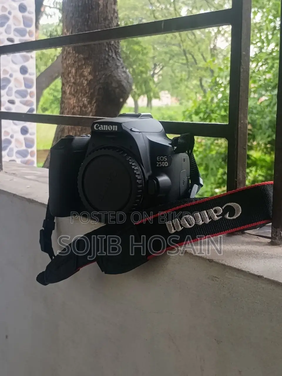 Canon Eos 250d DSLR Camera (Full Set for Sale)