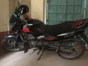 Honda ২০০৯ কালো