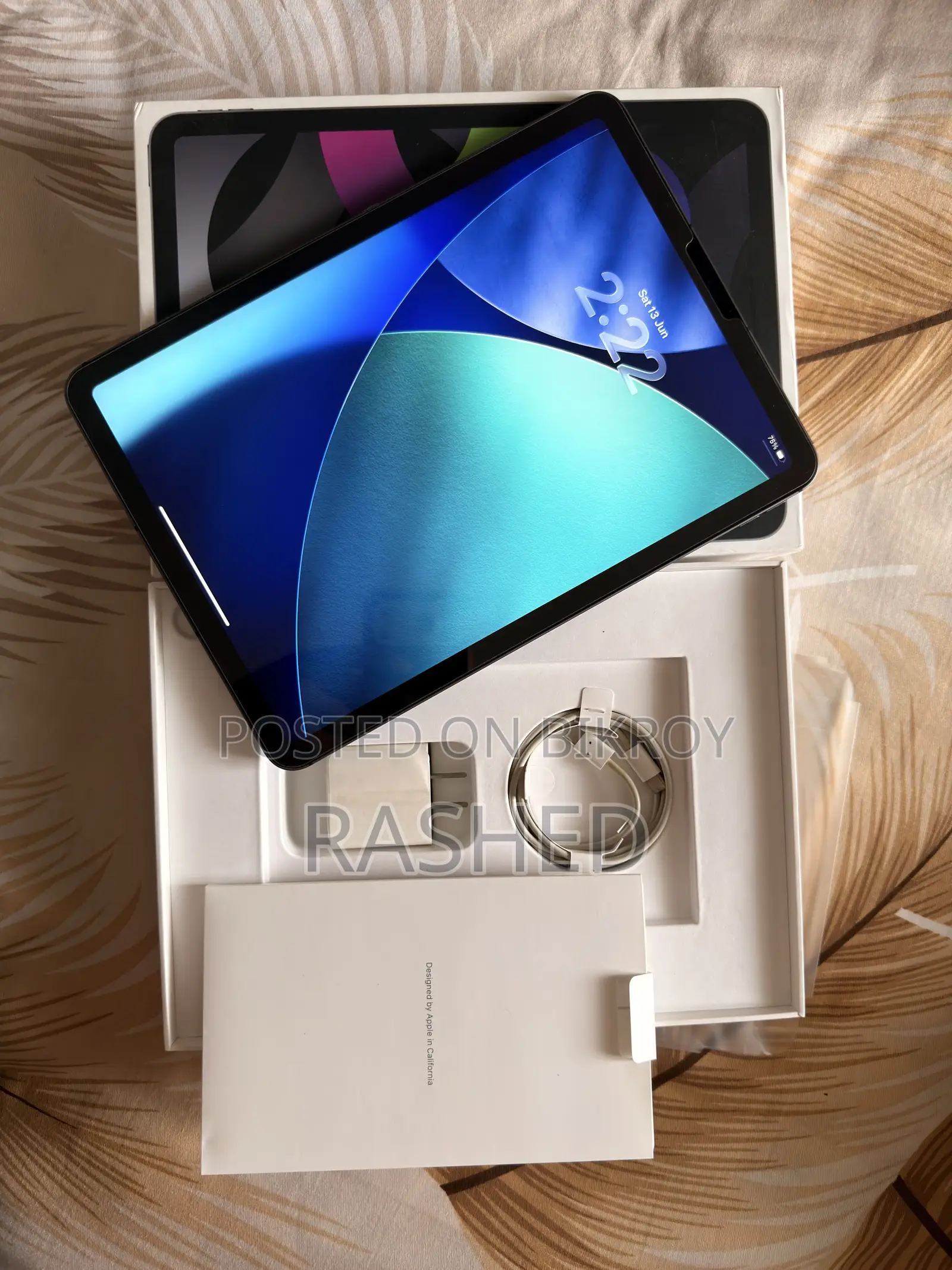 Apple iPad Air (2020) 64 GB Gray
