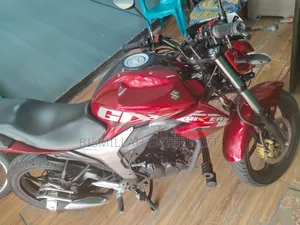 Suzuki Gixxer Monotone 2023 Red