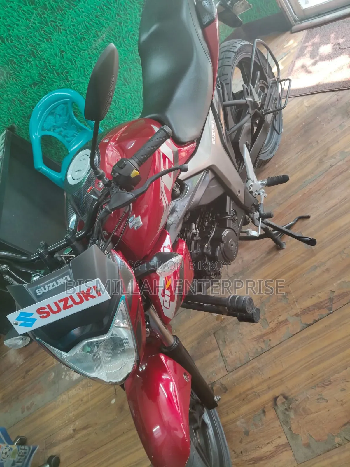 Suzuki Gixxer Monotone 2023 Red
