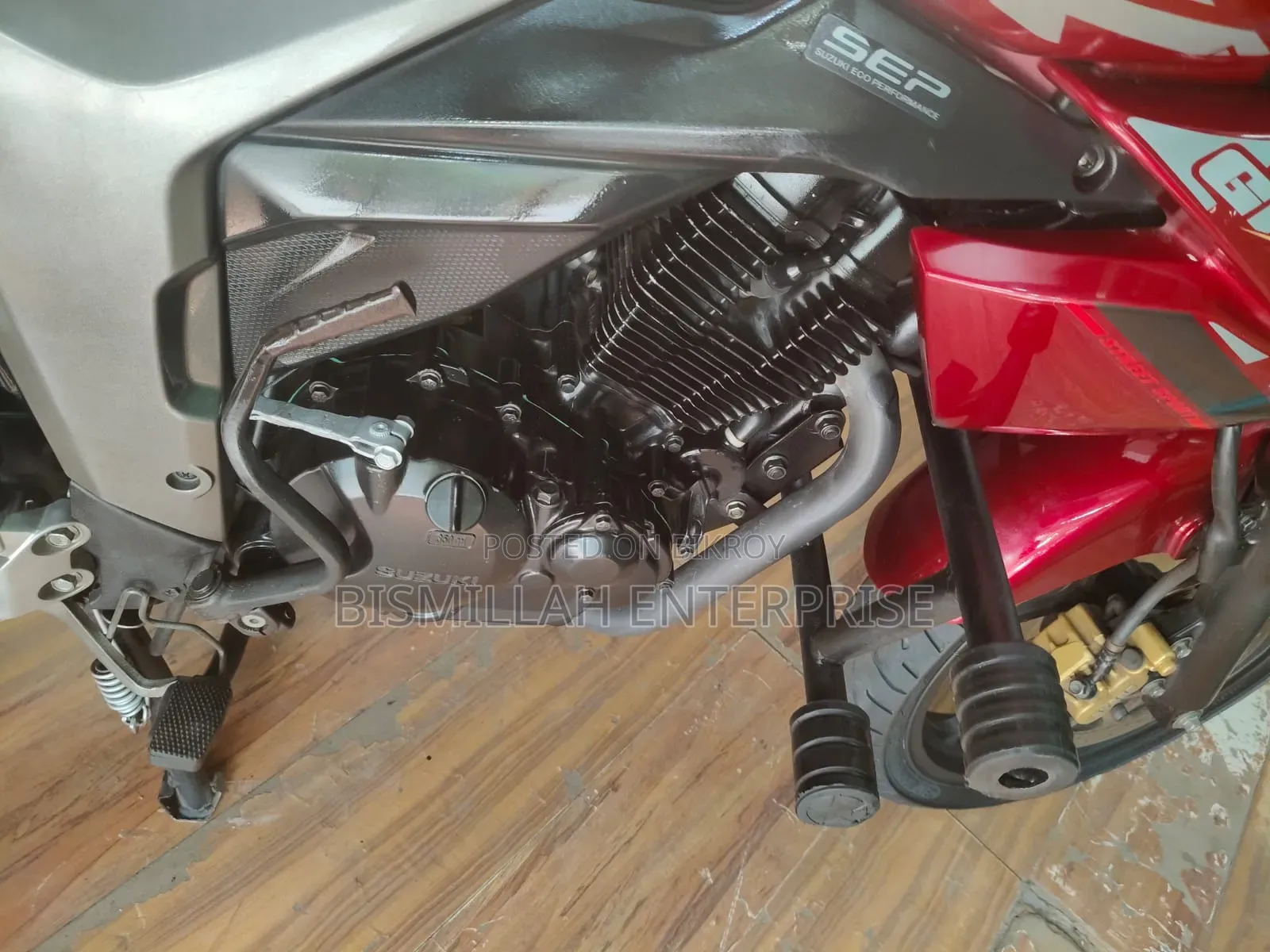 Suzuki Gixxer Monotone 2023 Red