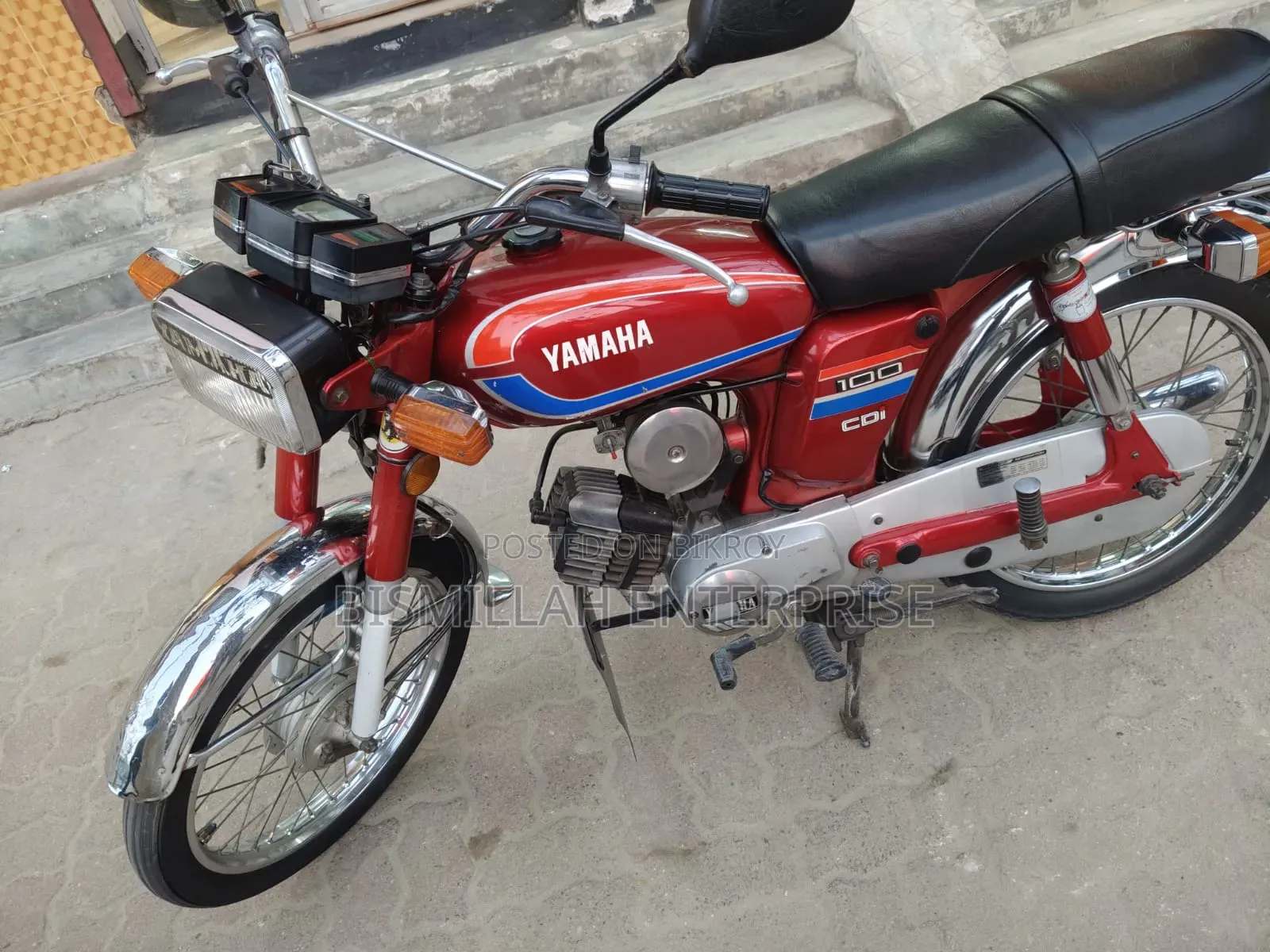 Yamaha Crux 2002 Red