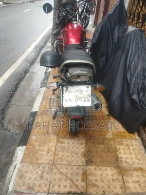 Yamaha 2005 Red