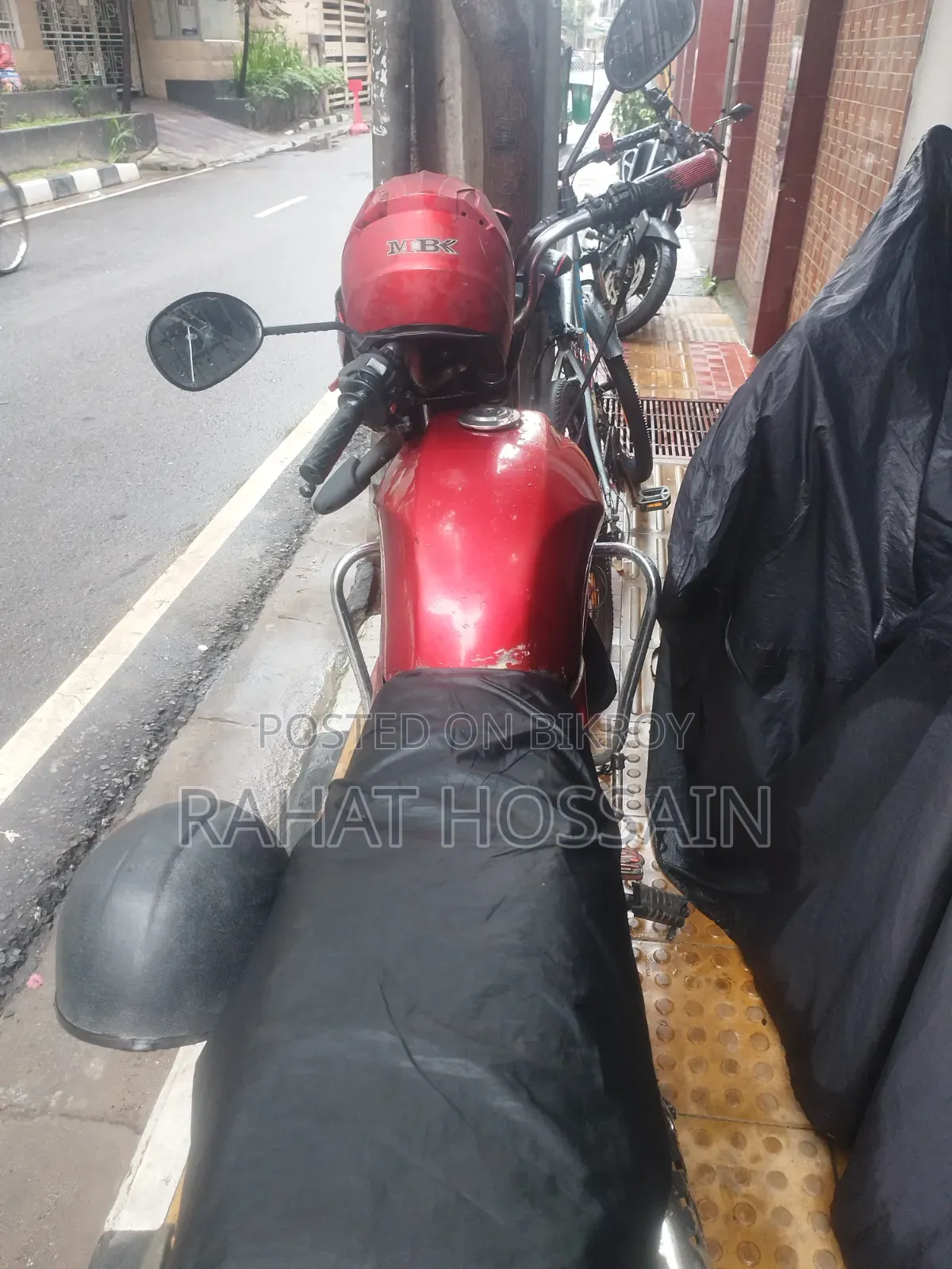 Yamaha 2005 Red