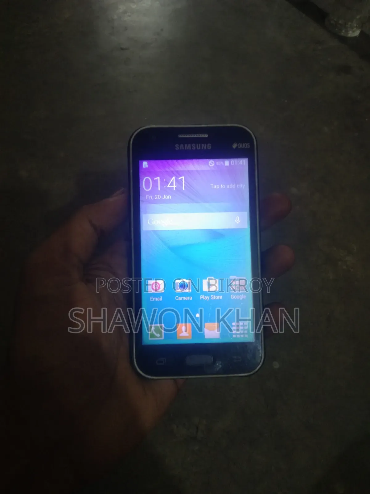 Samsung Galaxy J1 8 GB Black