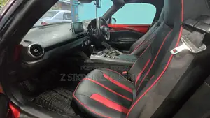 Mazda MX-5 2015 Red
