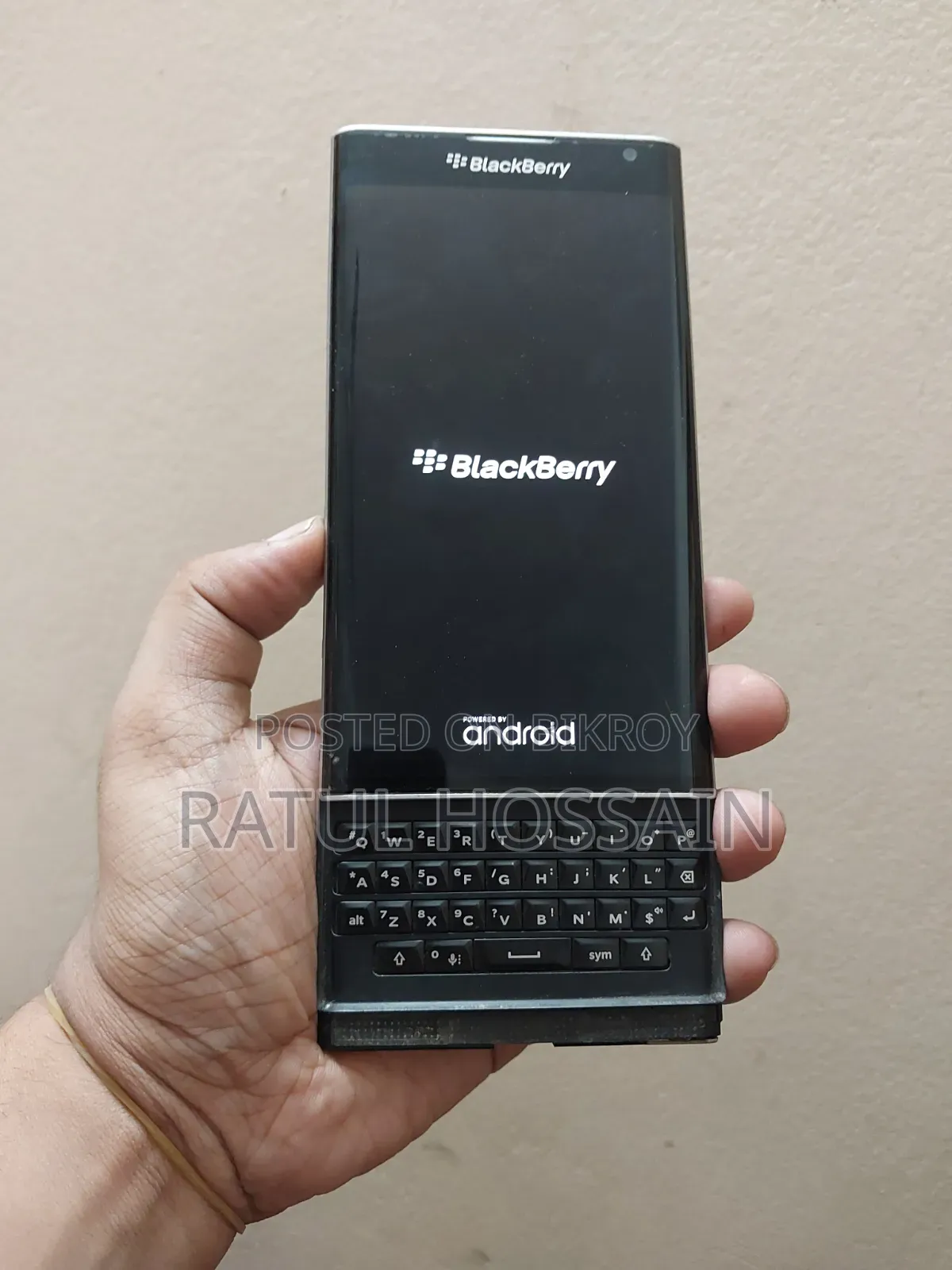 ব্ল্যাকবেরি প্রিভ ৩২ জিবি কালো