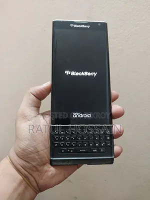 ব্ল্যাকবেরি প্রিভ ৩২ জিবি কালো