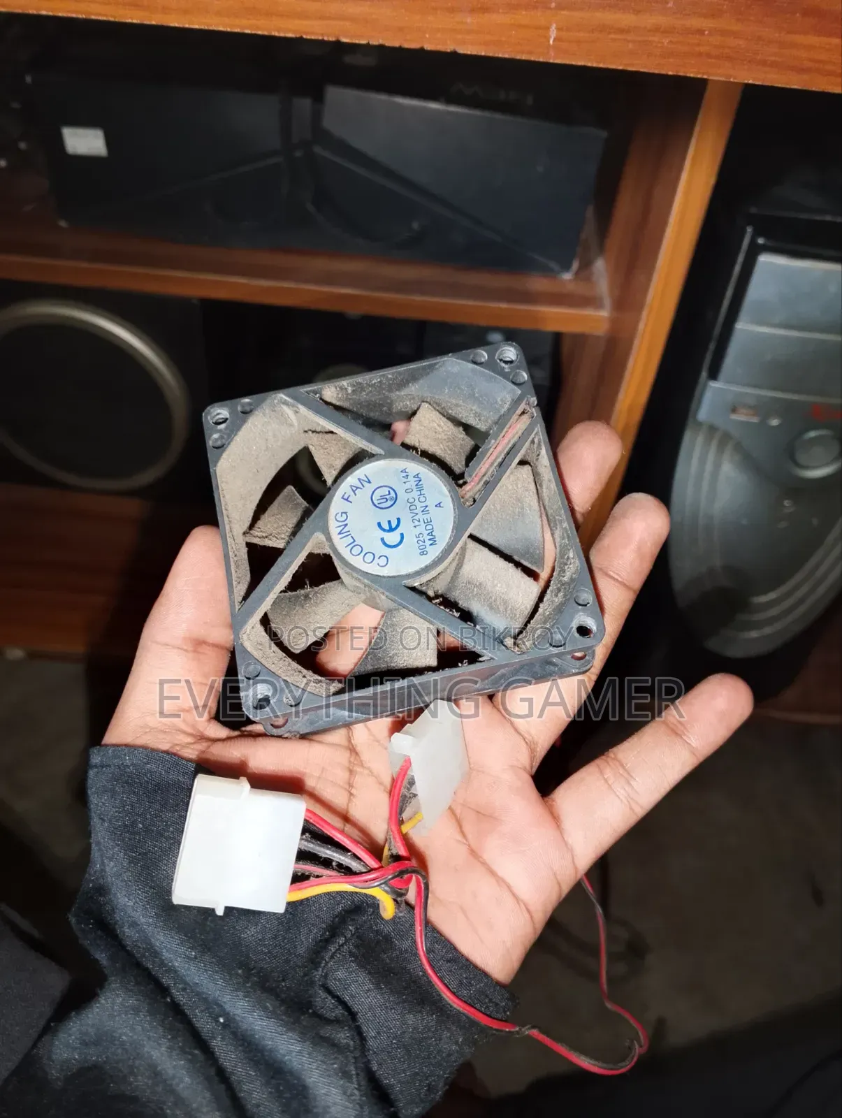 H61m-Ds2 4.0 Intel Corei3-2120, 3300 MHz, 2 Core Free Cooler