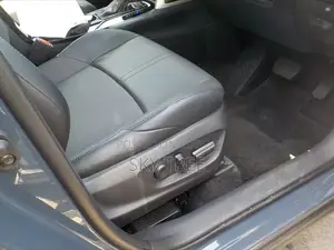 Toyota Corolla Cross 2024 Gray