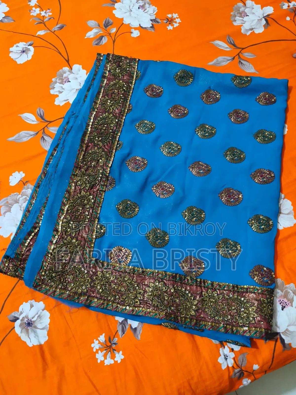 সুন্দর শাড়ি