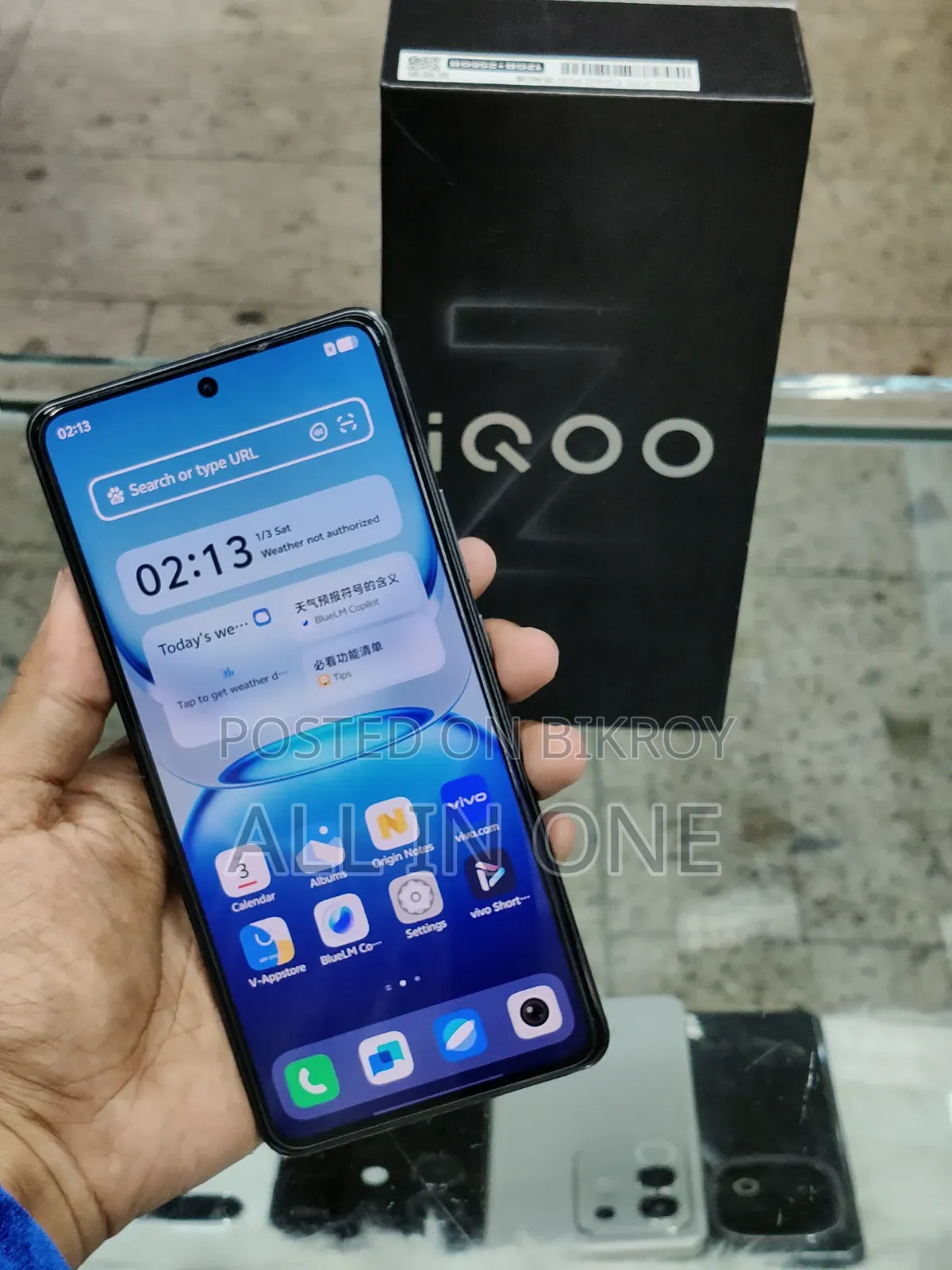 iQOO 256 GB Black