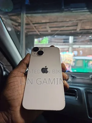 অ্যাপল আইফোন ১৩ ১২৮ জিবি সাদা