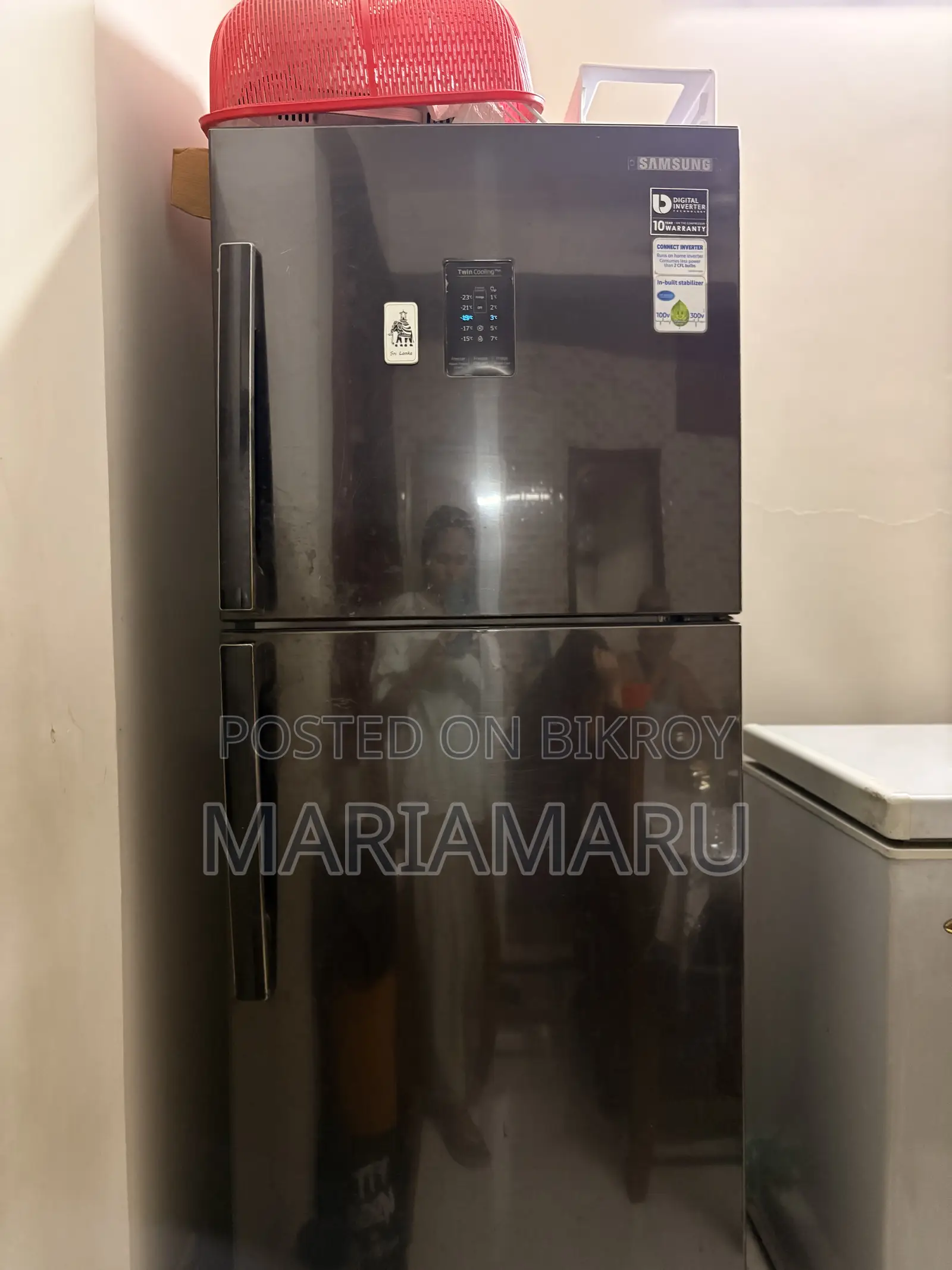 Refrigerator