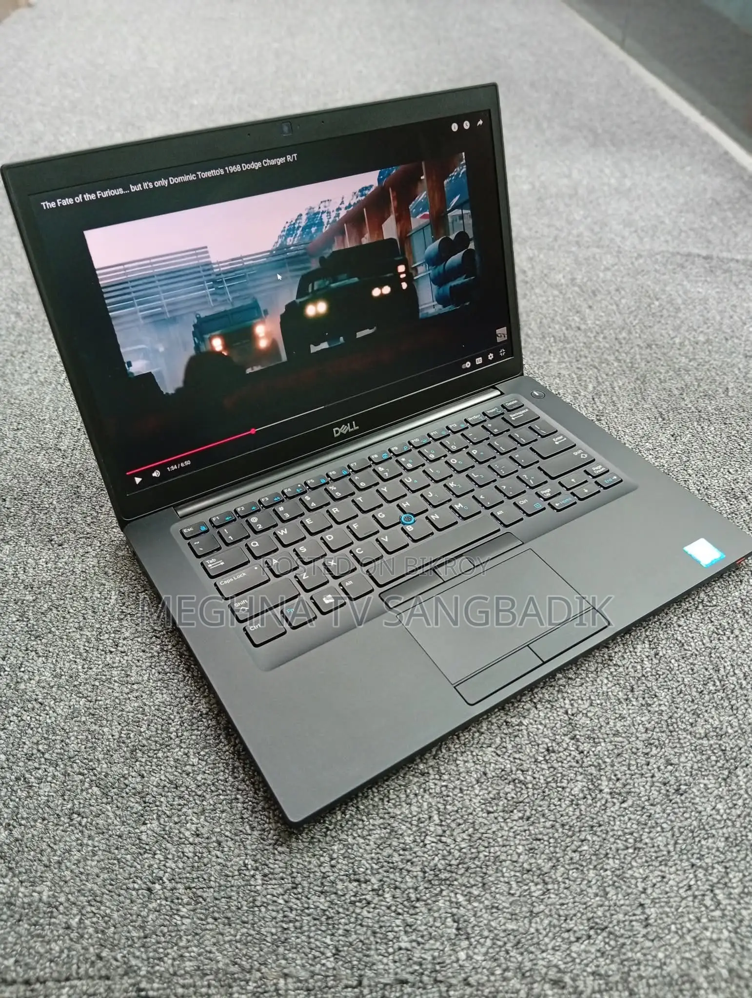 Laptop Dell 3GB Intel SSD 256GB