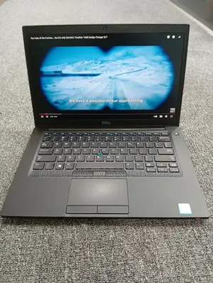 Laptop Dell 3GB Intel SSD 256GB