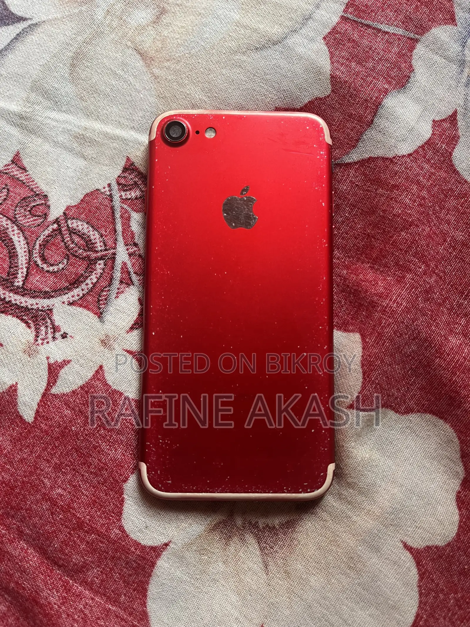 Apple iPhone 7 32 GB Red