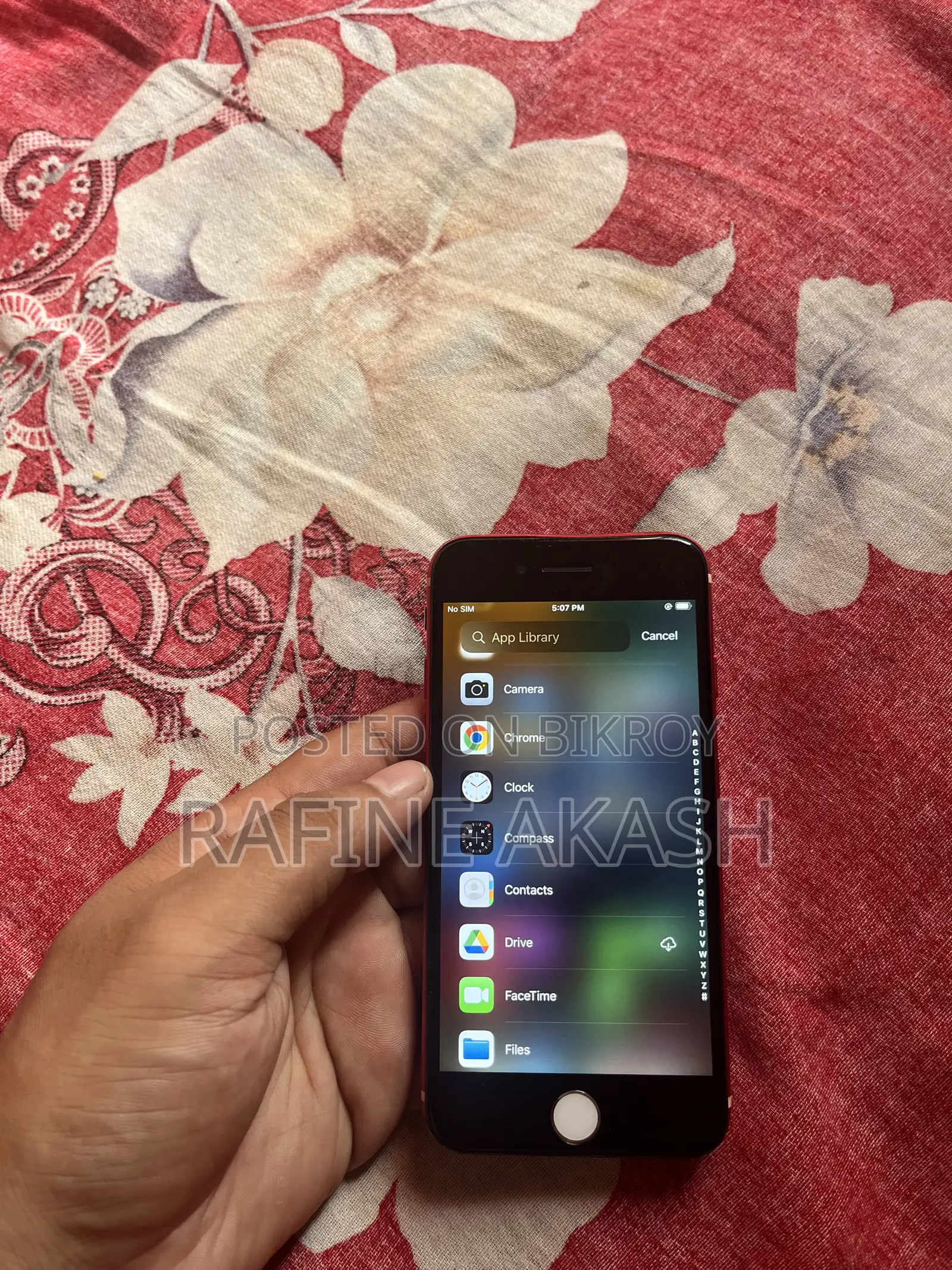 Apple iPhone 7 32 GB Red