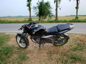Bajaj Pulsar 135 LS 2012 Black