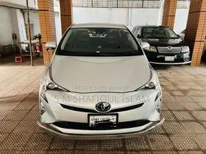 Toyota Prius 2017 Silver