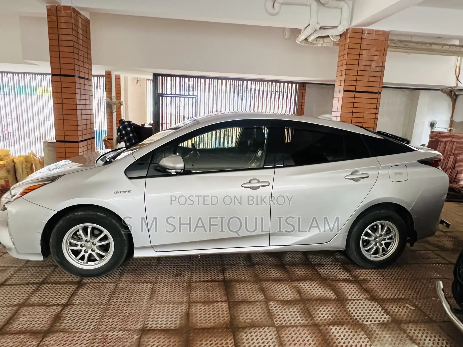 Toyota Prius 2017 Silver