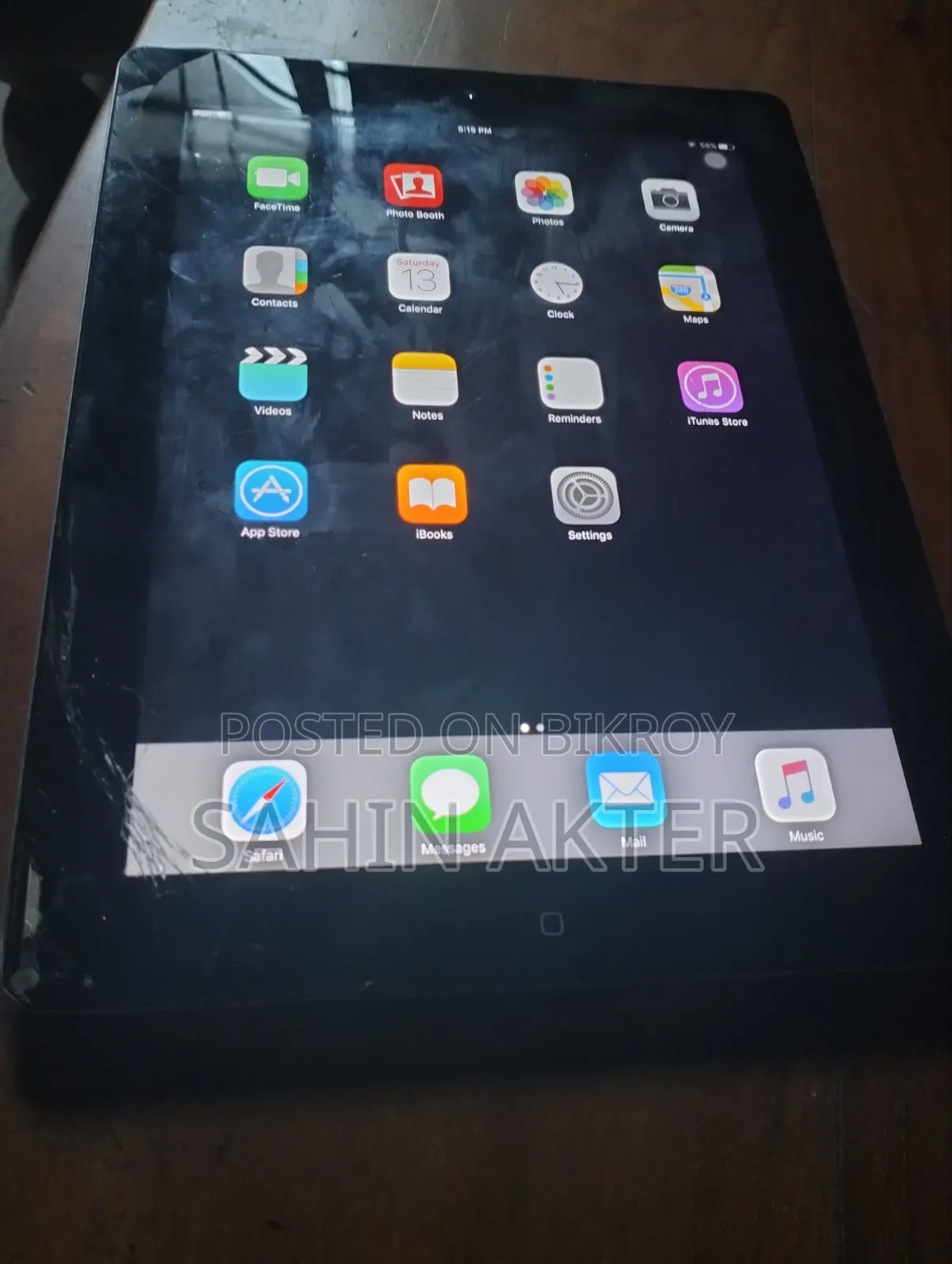 Apple 8 GB Gray