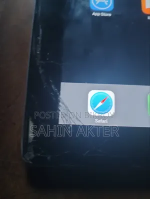Apple 8 GB Gray