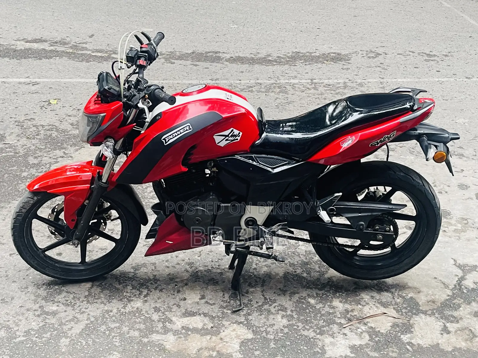 TVS Apache 160 4V 2021 Red