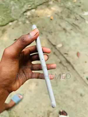 অ্যাপল আইফোন ৮ প্লাস ১২৮ জিবি সাদা
