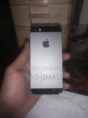 অ্যাপল আইফোন ৫এস ৩২ জিবি কালো