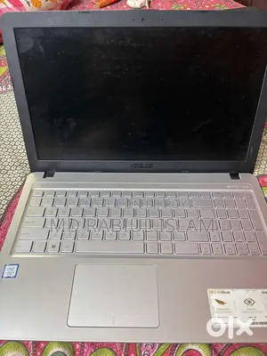 Laptop Asus VivoBook X540SA 4GB Intel Core i3 HDD 1T