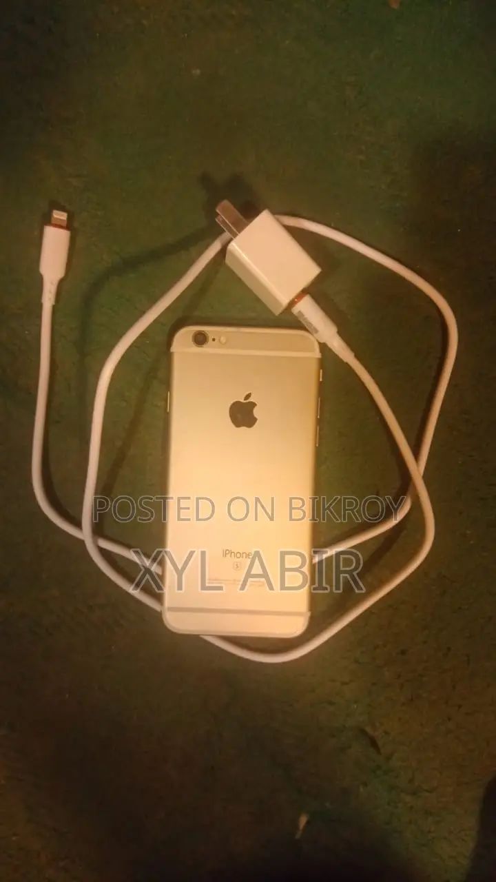 Apple iPhone 6s 64 GB White