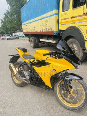 Suzuki GSX-R150 2019 Yellow