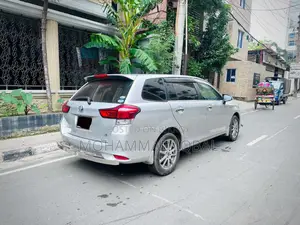 Toyota Corolla Fielder 1.5 Hybrid FWD 2019 Gray