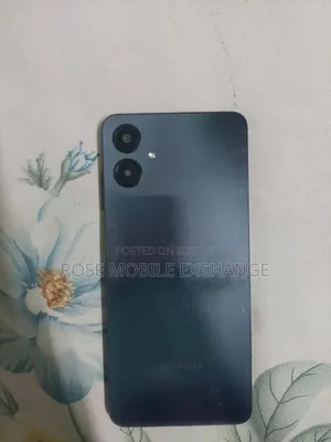 Samsung 128 GB Black