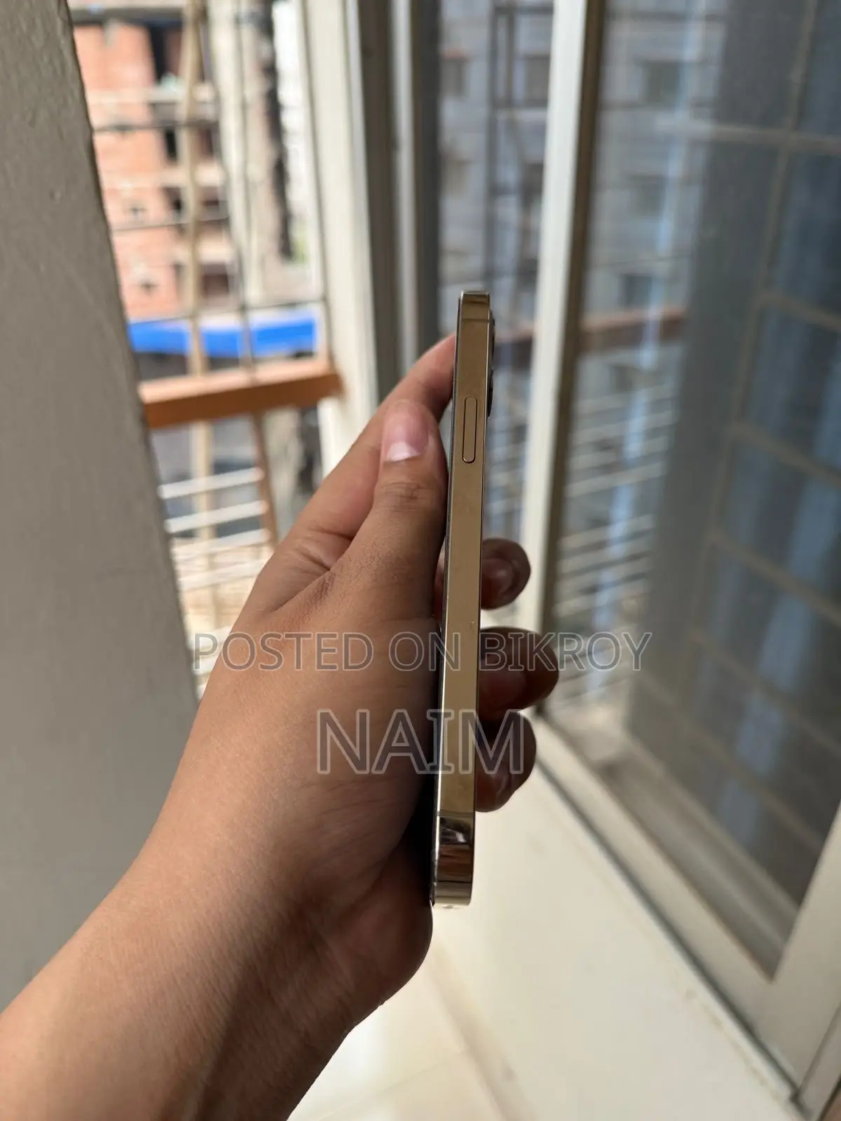 অ্যাপল আইফোন ১২ প্রো ২৫৬ জিবি গোল্ড