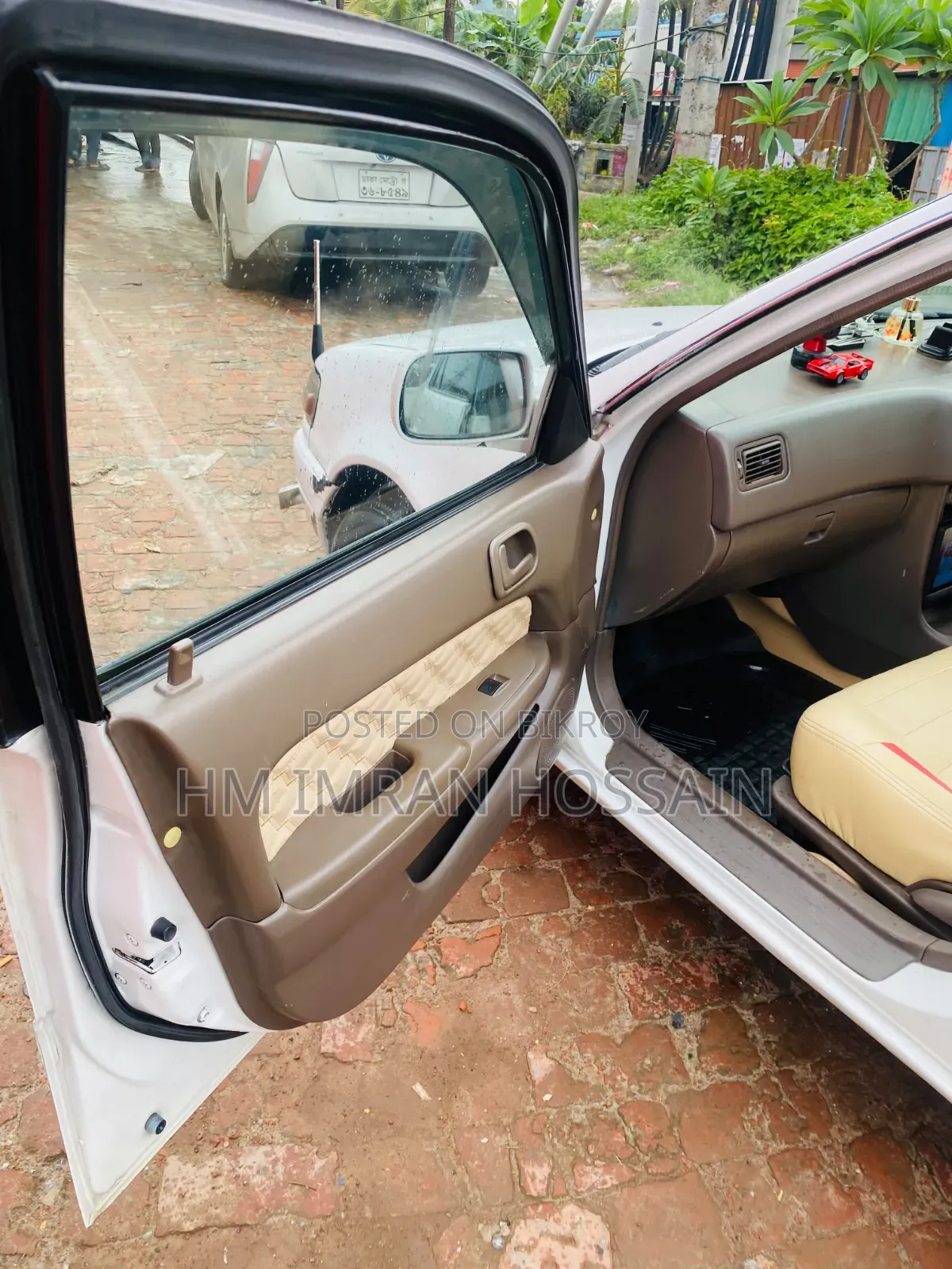 Toyota Corona 1996 White