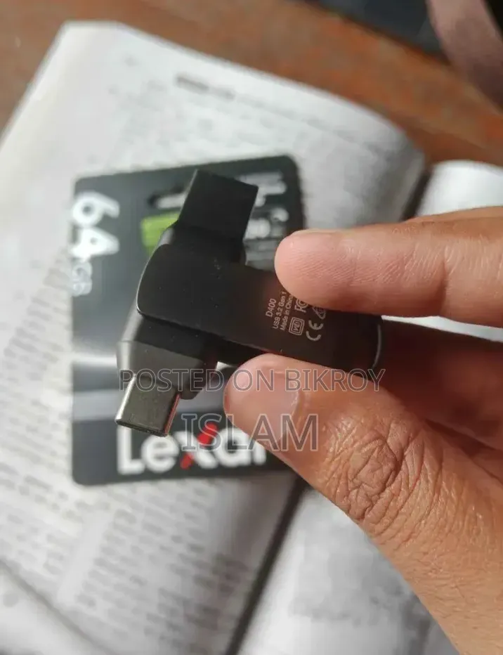 Lexar Pendrive D400