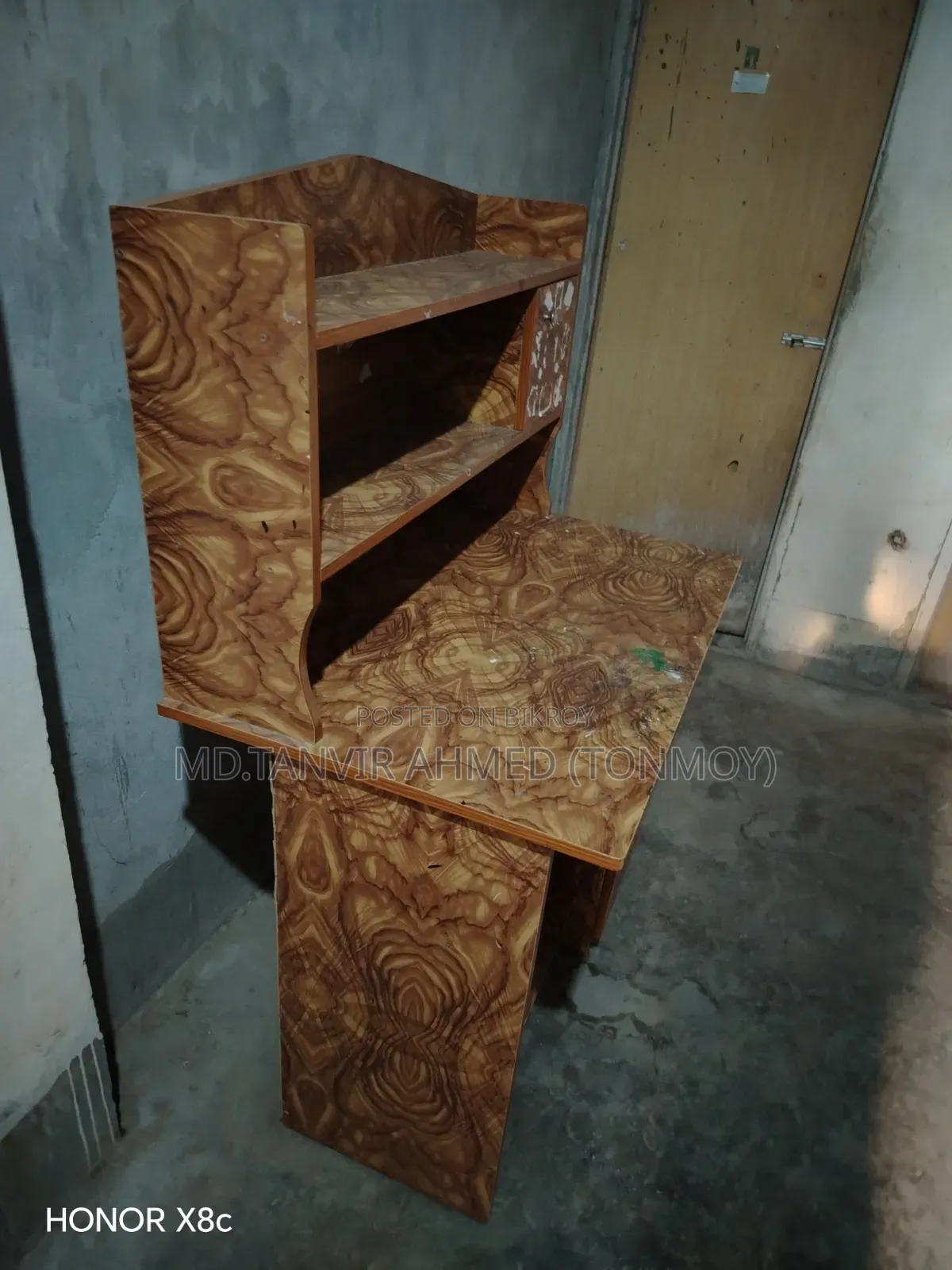 Table Low Price