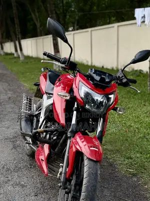 টিভিএস অ্যাপাচি ১৬০ ৪ভি ২০২২ রেড