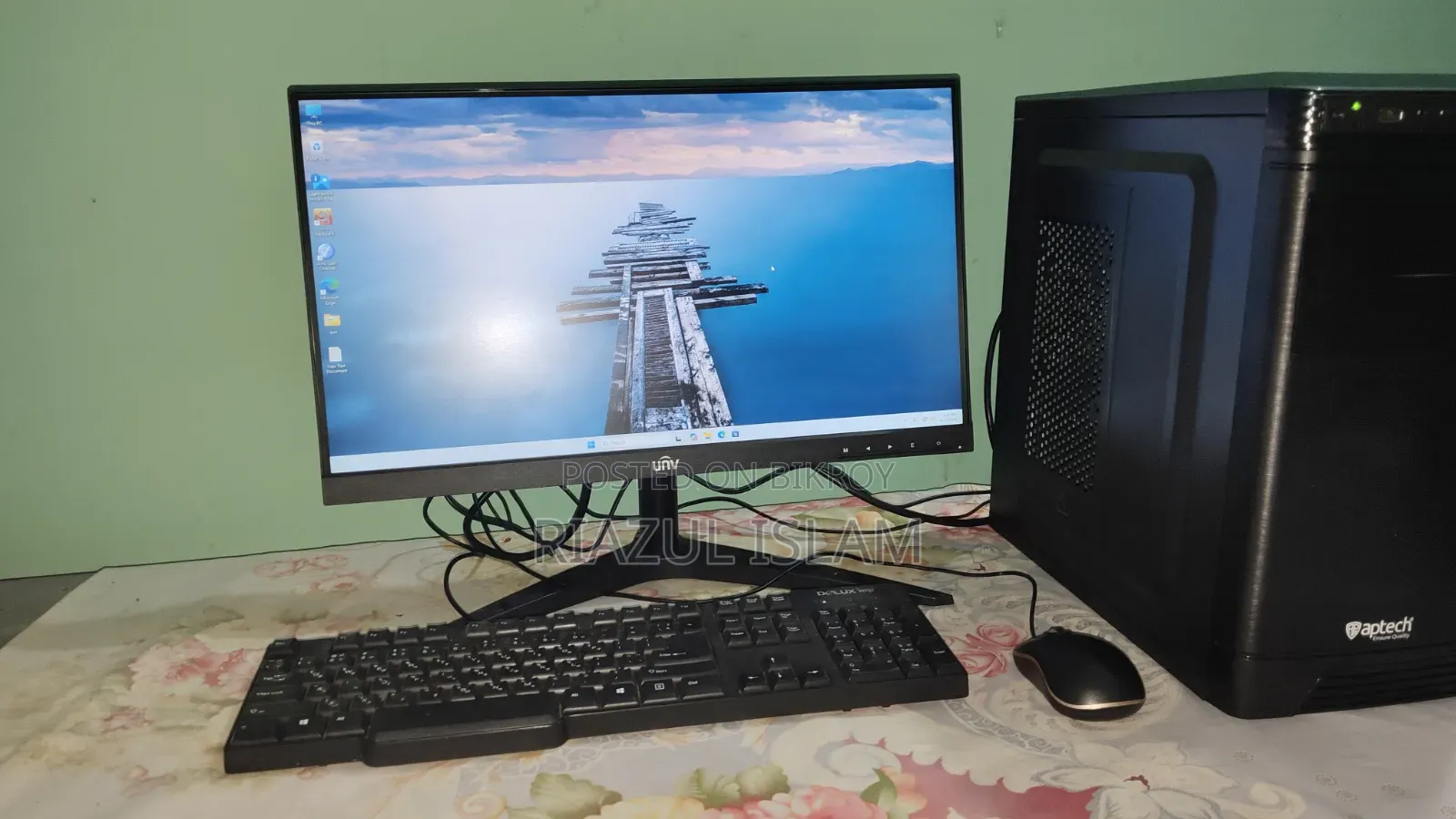 Desktop Computer 8GB AMD Ryzen 5 SSD 256GB