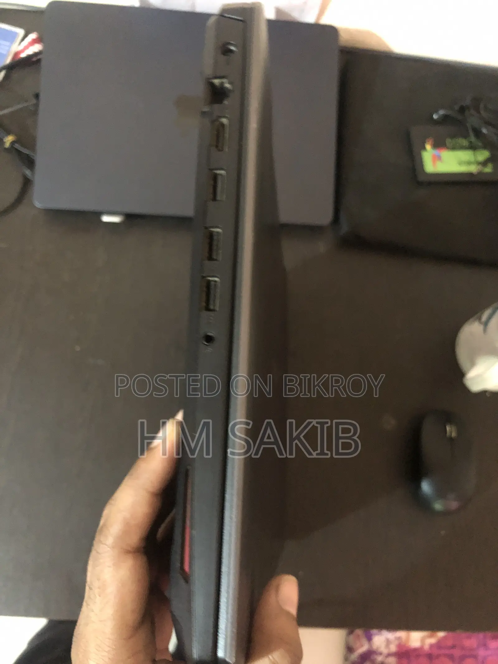 Laptop Asus TUF Gaming FX504 16GB AMD Ryzen 5 HDD+SSD 1.5T